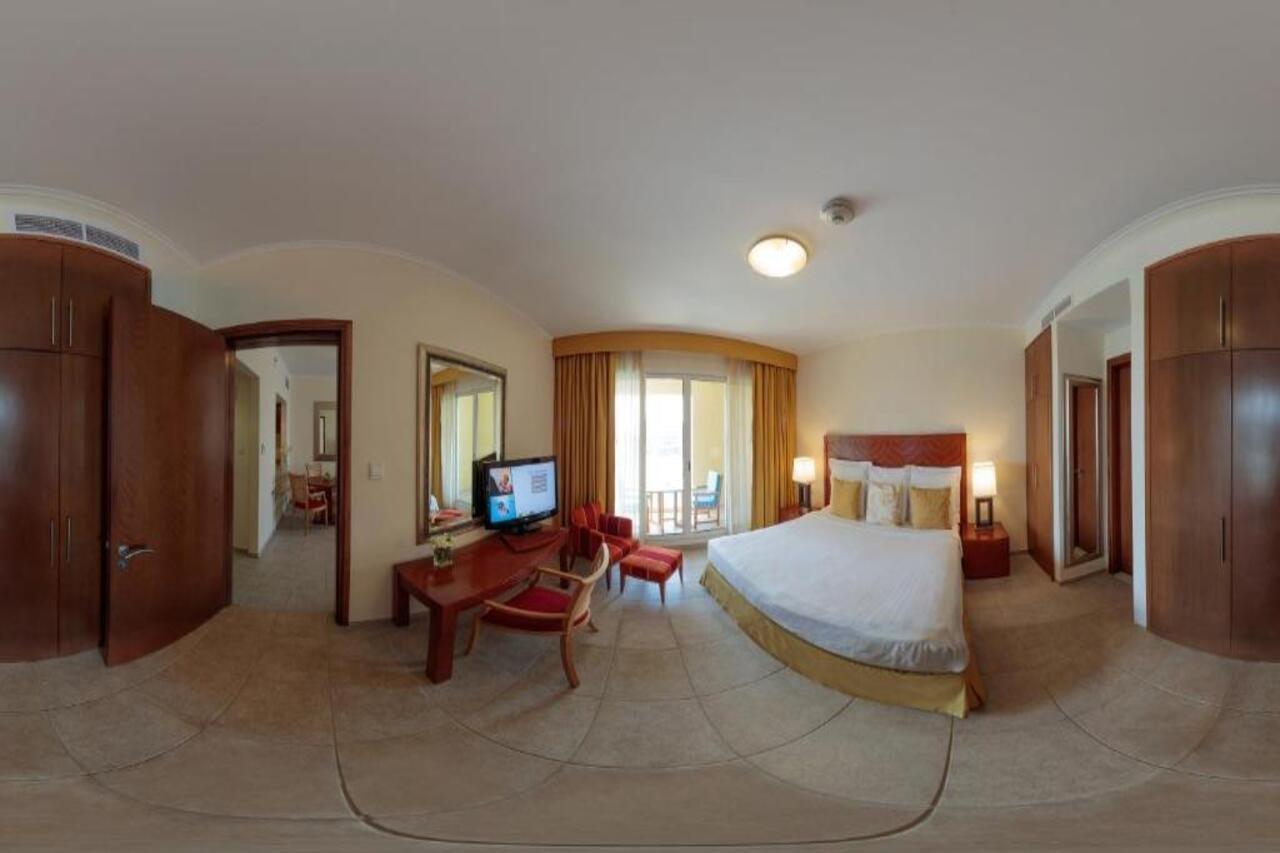 คอร์ตยาร์ด ดูไบ กรีน คอมมูนิตี้ Hotel ภายนอก รูปภาพ