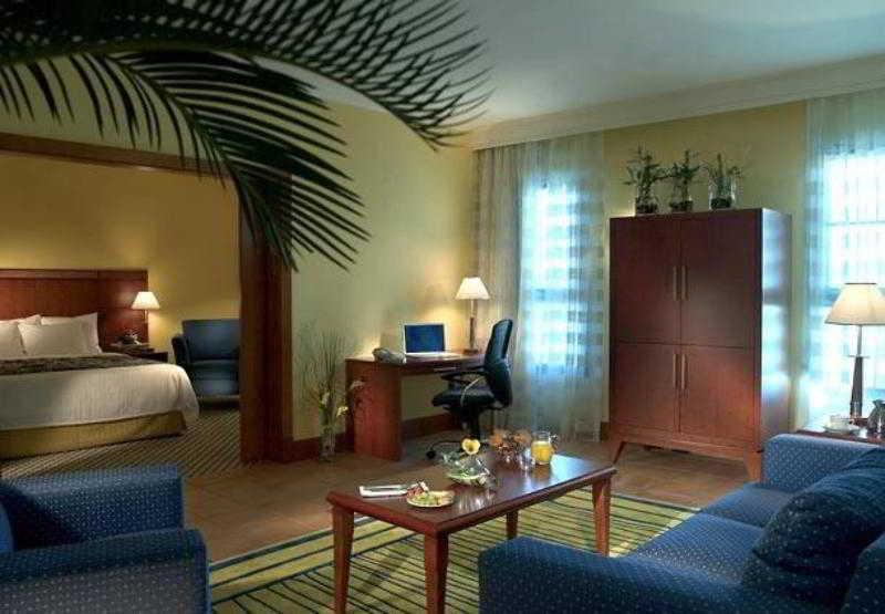 คอร์ตยาร์ด ดูไบ กรีน คอมมูนิตี้ Hotel ภายนอก รูปภาพ