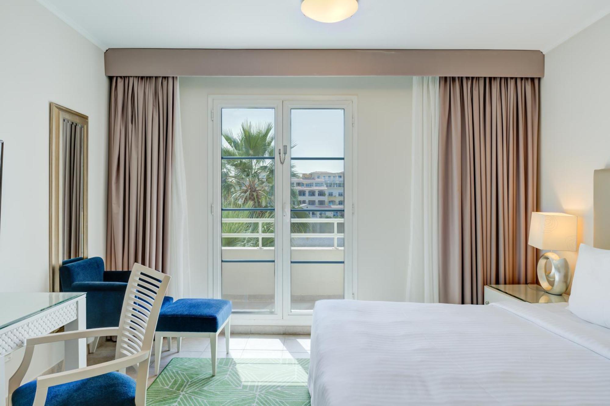 คอร์ตยาร์ด ดูไบ กรีน คอมมูนิตี้ Hotel ภายนอก รูปภาพ