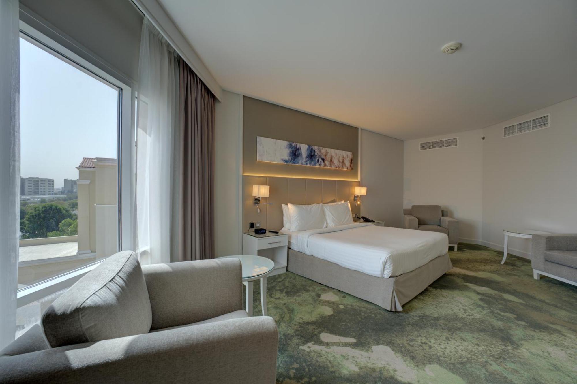 คอร์ตยาร์ด ดูไบ กรีน คอมมูนิตี้ Hotel ภายนอก รูปภาพ