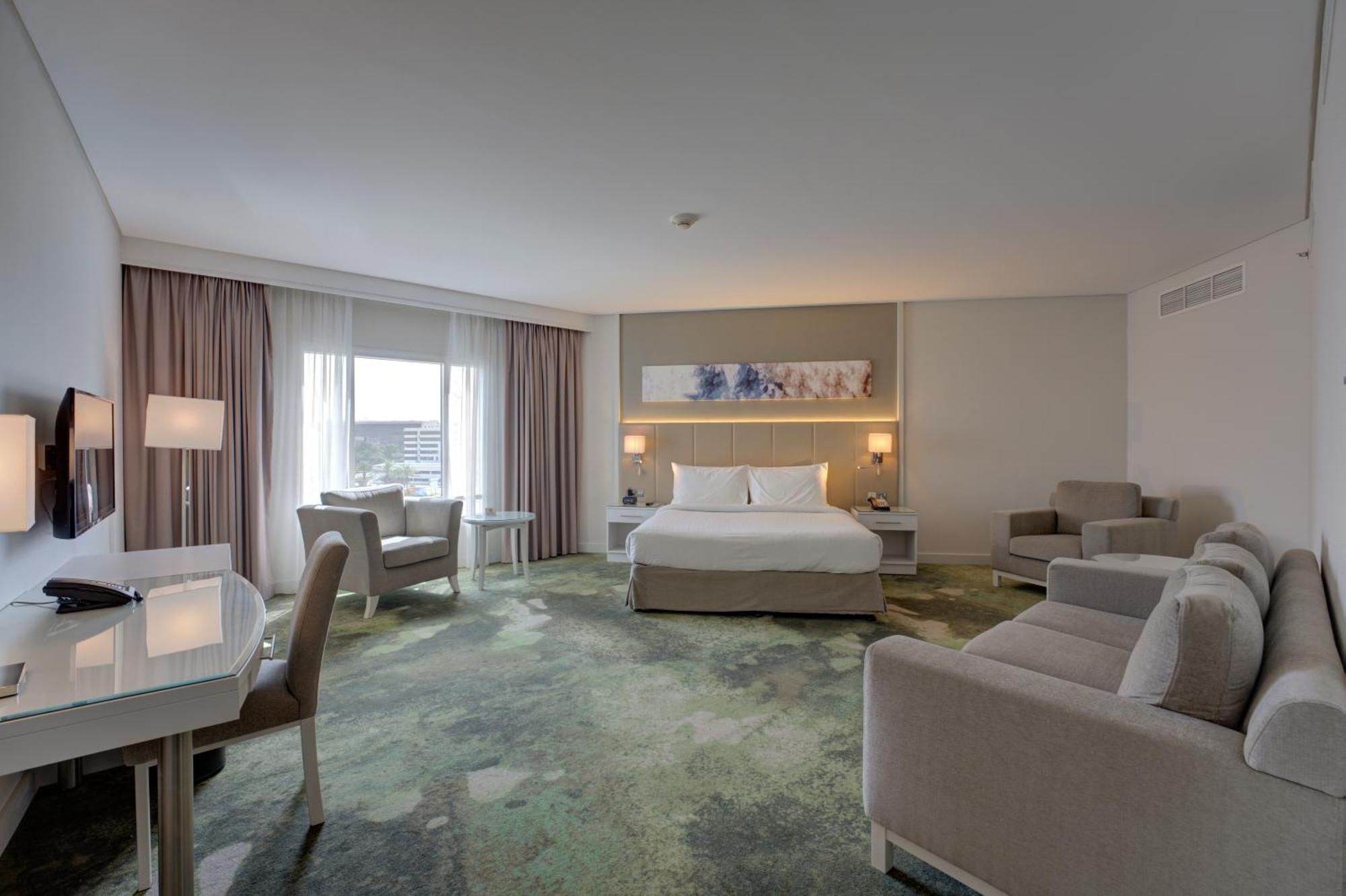 คอร์ตยาร์ด ดูไบ กรีน คอมมูนิตี้ Hotel ภายนอก รูปภาพ