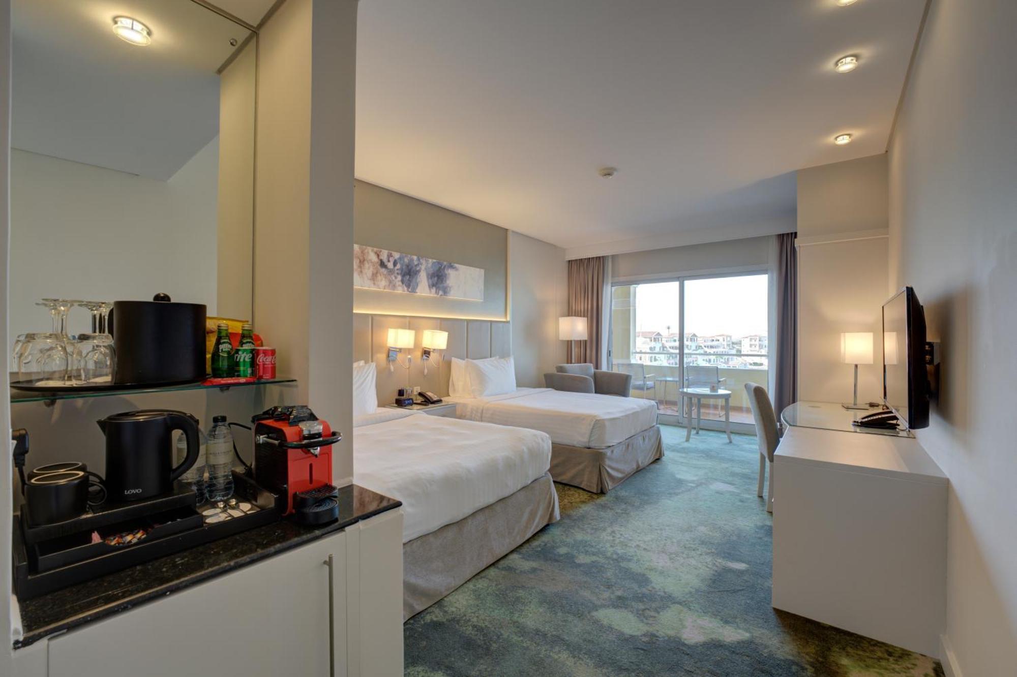 คอร์ตยาร์ด ดูไบ กรีน คอมมูนิตี้ Hotel ภายนอก รูปภาพ