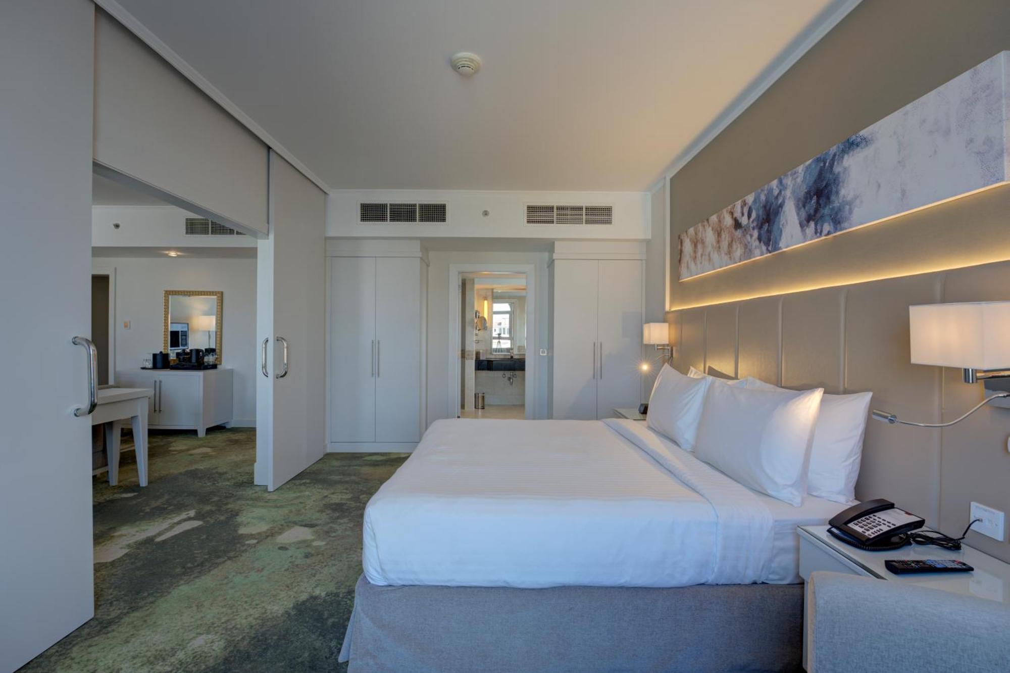 คอร์ตยาร์ด ดูไบ กรีน คอมมูนิตี้ Hotel ภายนอก รูปภาพ
