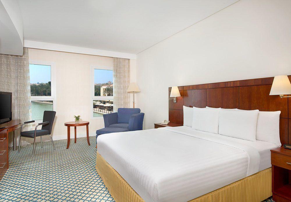 คอร์ตยาร์ด ดูไบ กรีน คอมมูนิตี้ Hotel ภายนอก รูปภาพ